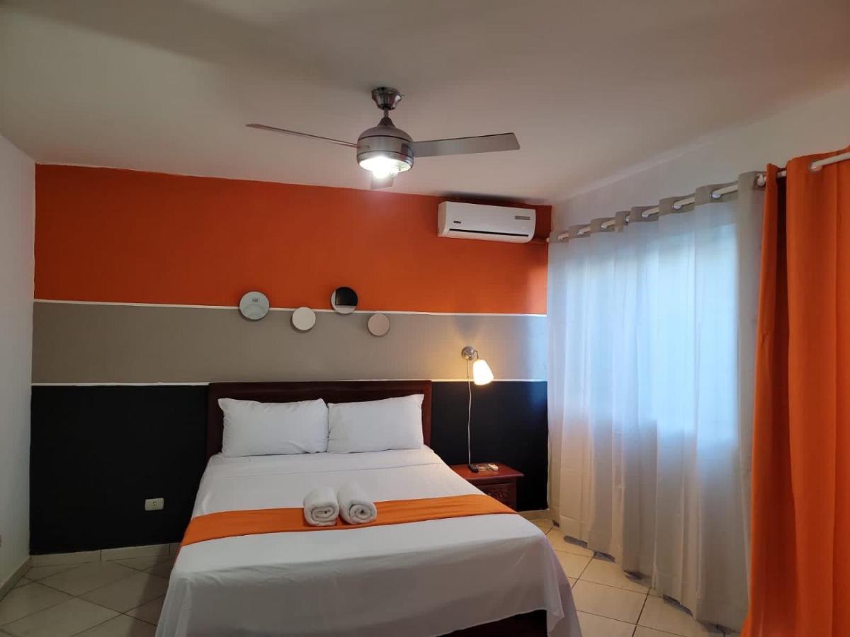 Hotel Sea Breeze Sosúa Kültér fotó